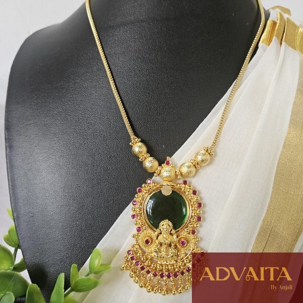 Goddess Lakshmi Palaka Pendent Chain