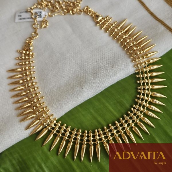 Kerala Traditional Short Mullamottu Necklace