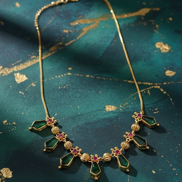 Nagapadam Short Necklace
