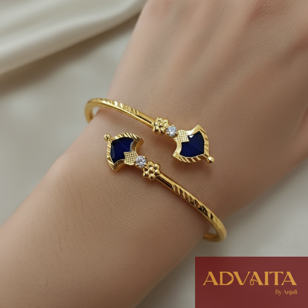 Premium Blue Stone palaka bangle