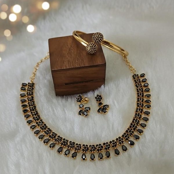 Premium Black Stone Necklace Combo