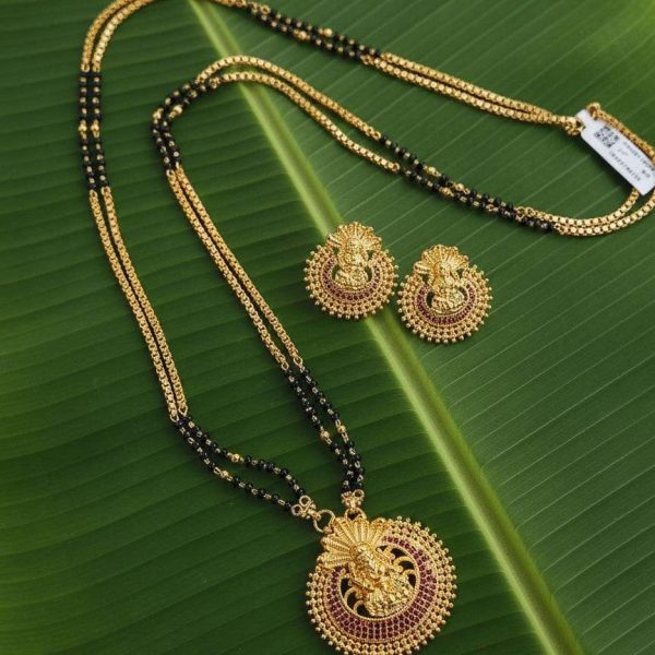 Two Layer Karimanimala With Goddess Lakshmi Pendent
