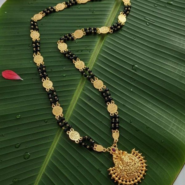 Black Crystal Two Layer Panamala With Goddess Lakshmi Pendent