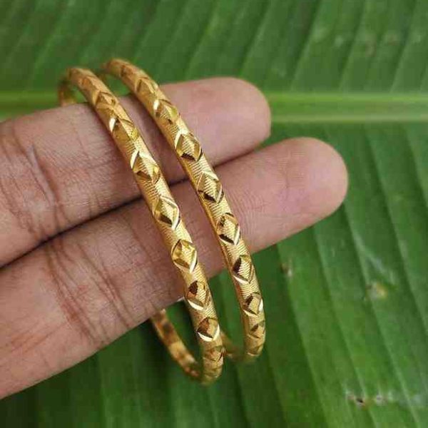 Goldlookalike  Design Bangles